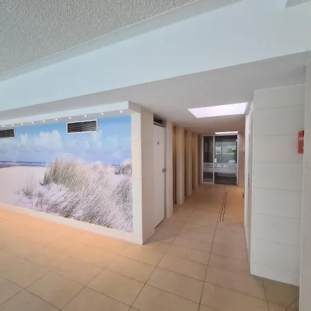 Terrassenhaus, 96 Apartment
